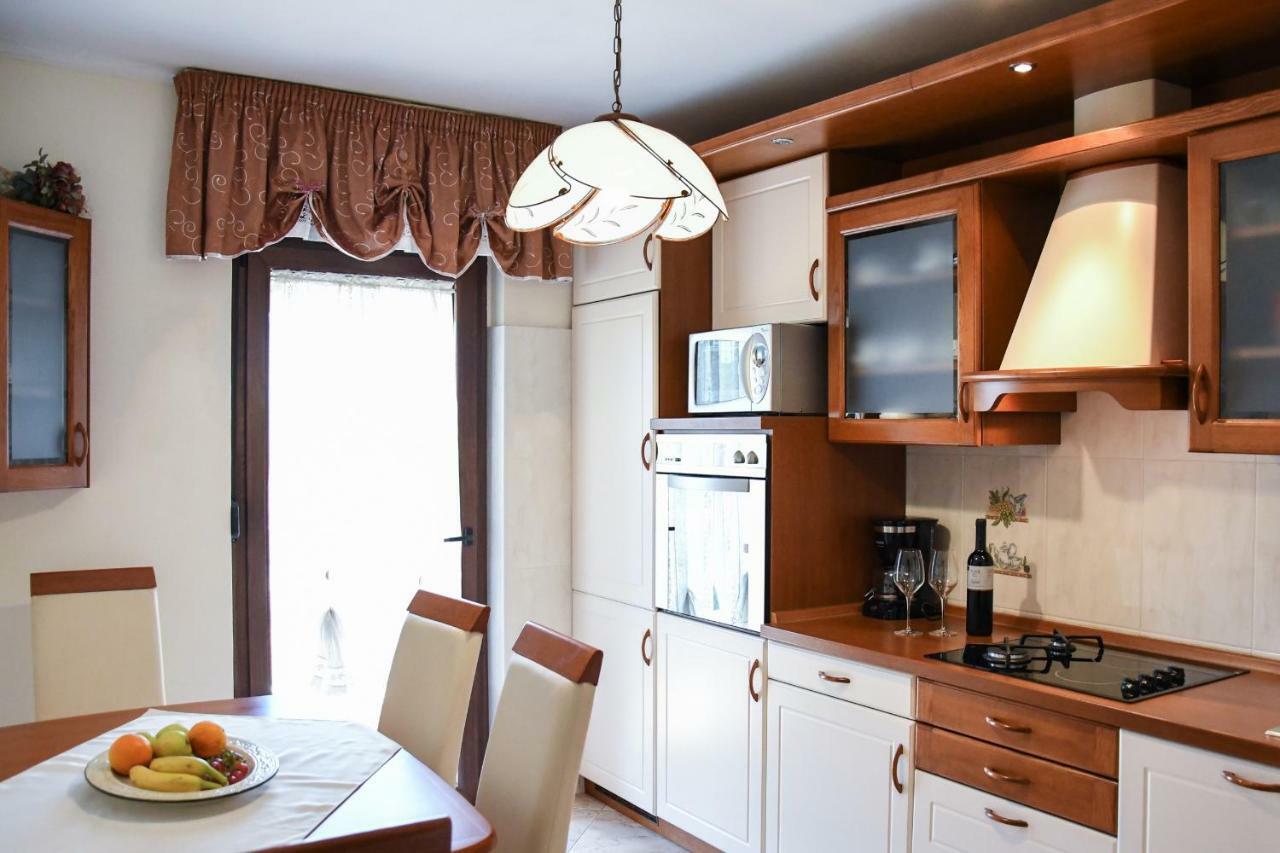 Duska Apartment Umag Luaran gambar