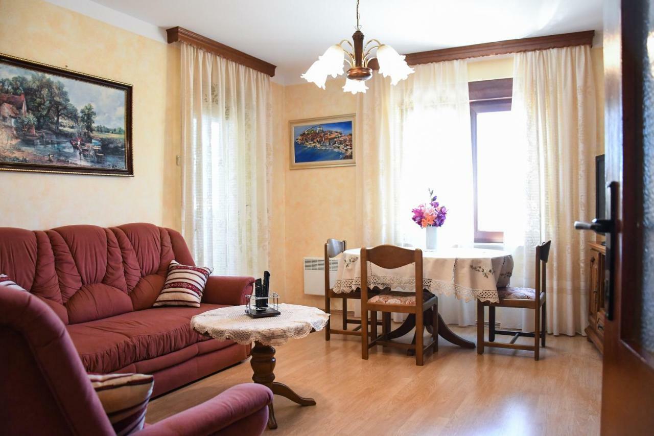 Duska Apartment Umag Luaran gambar