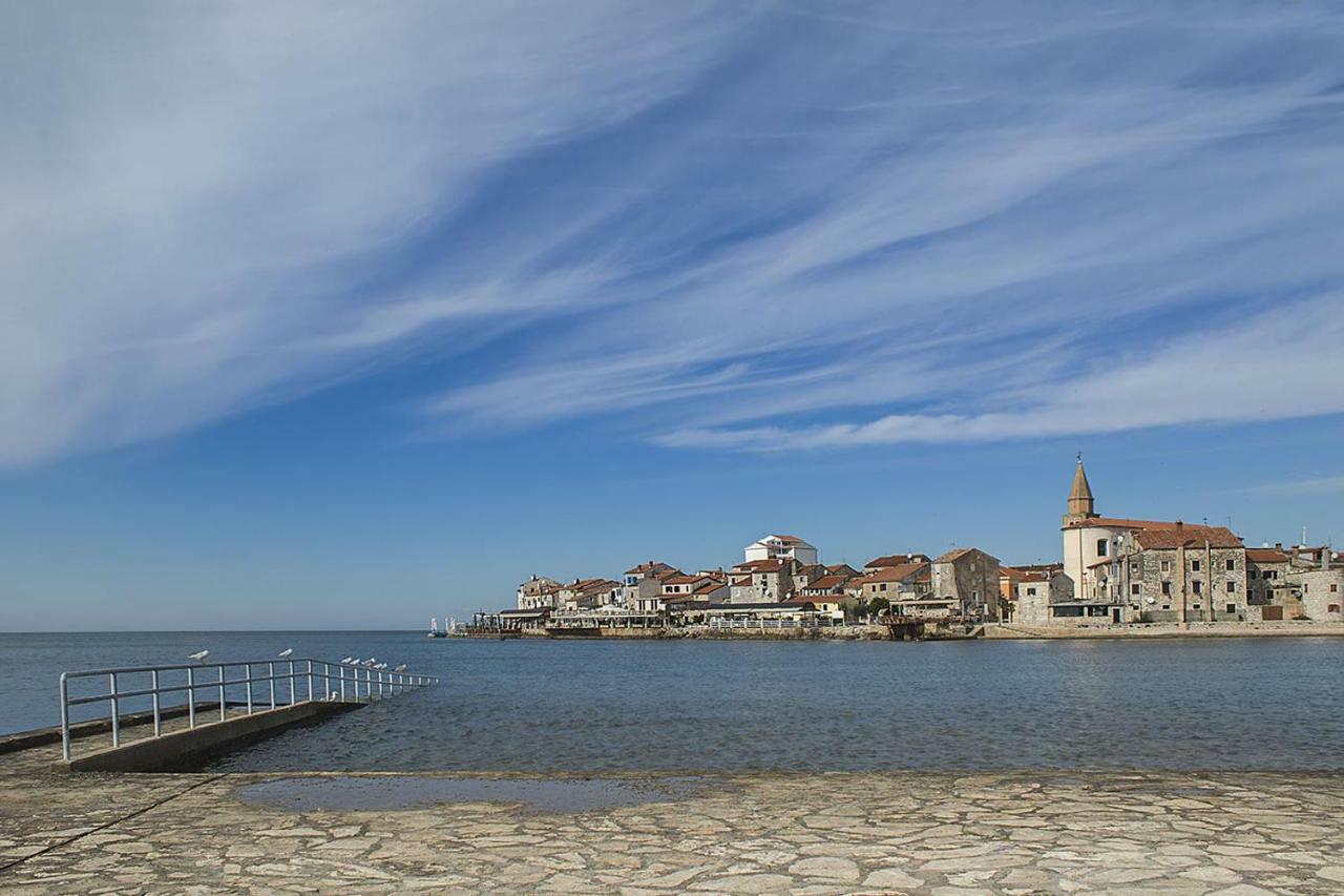 Duska Apartment Umag Luaran gambar